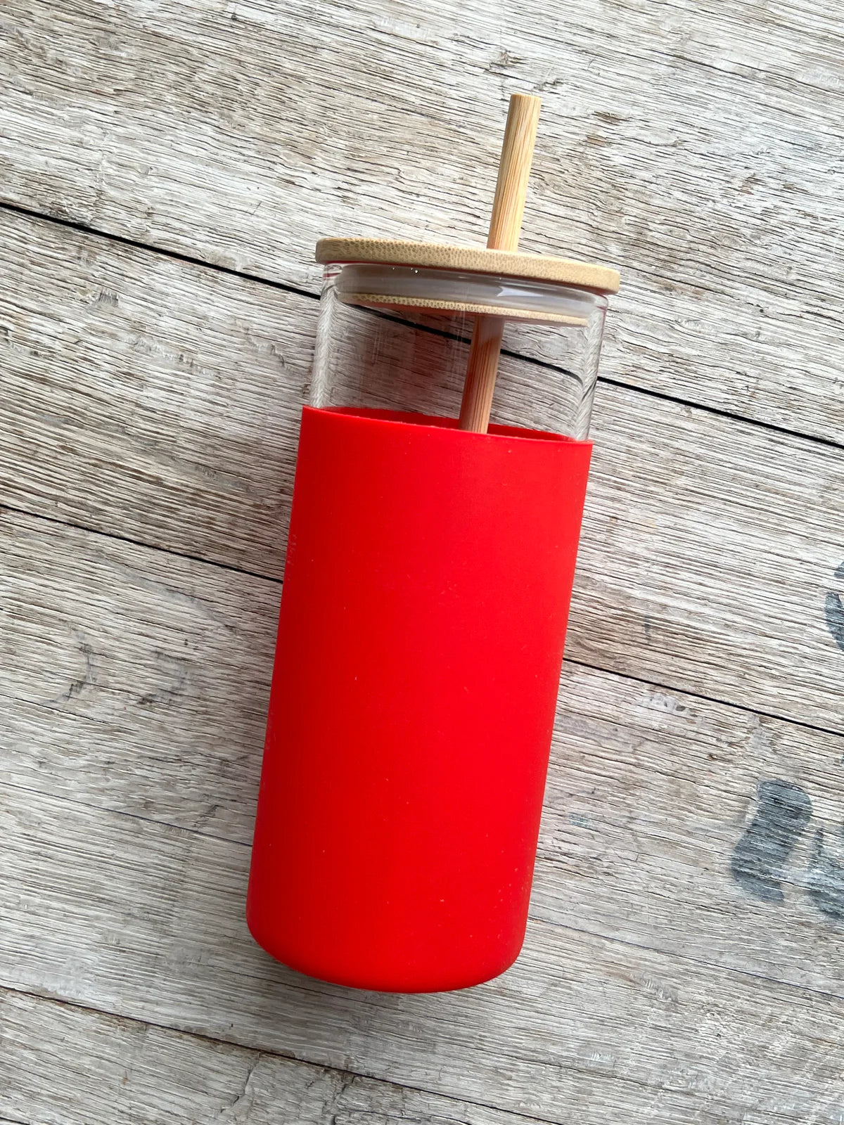 GLASS TUMBLER W/SILICONE SLEEVE + BAMBOO LID/STRAW